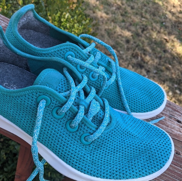 allbirds peacock